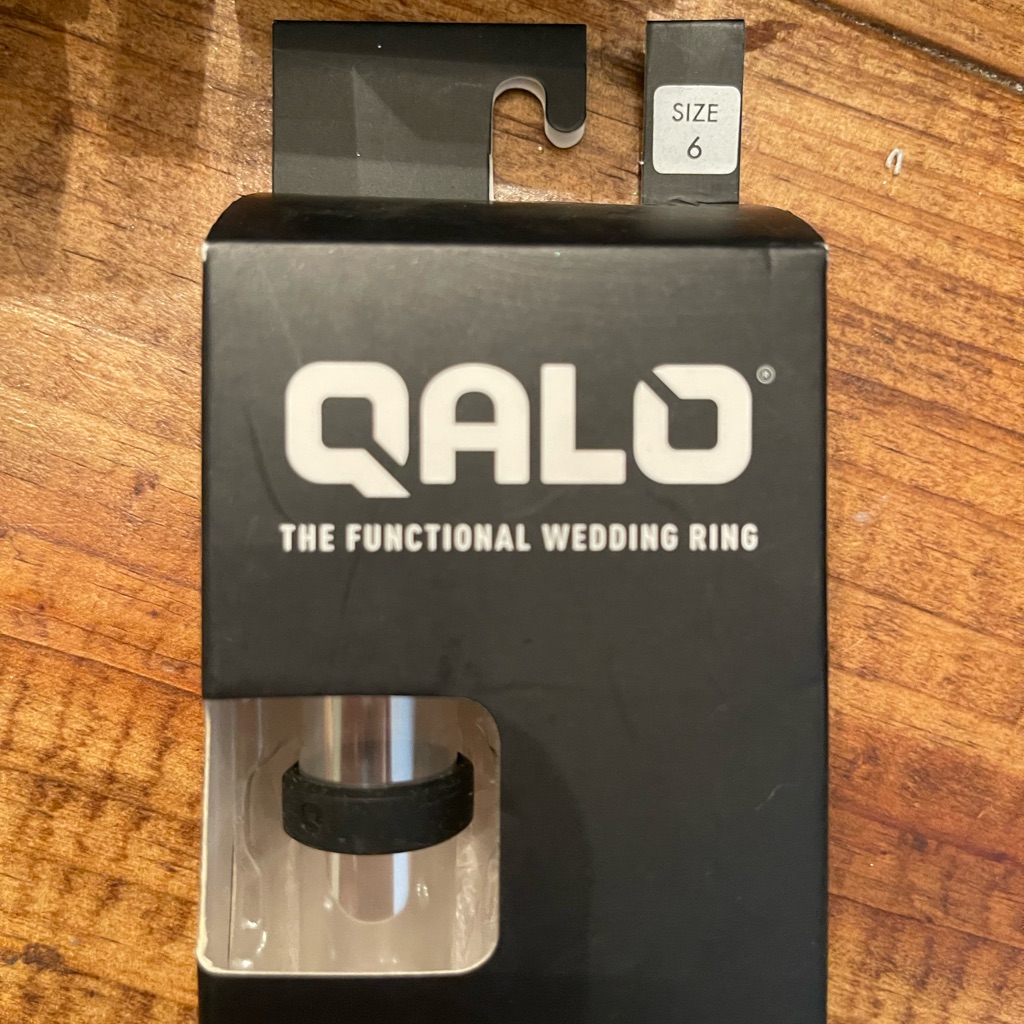 Qalo The Functional Wedding Ring